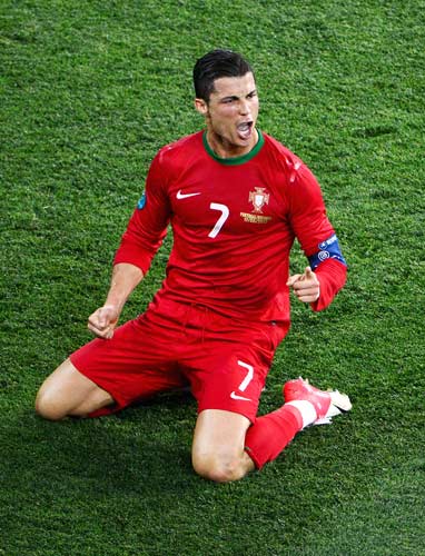 旺达怒喷伊卡尔迪：女儿生日被你毁了，没有你她们也什么都不缺