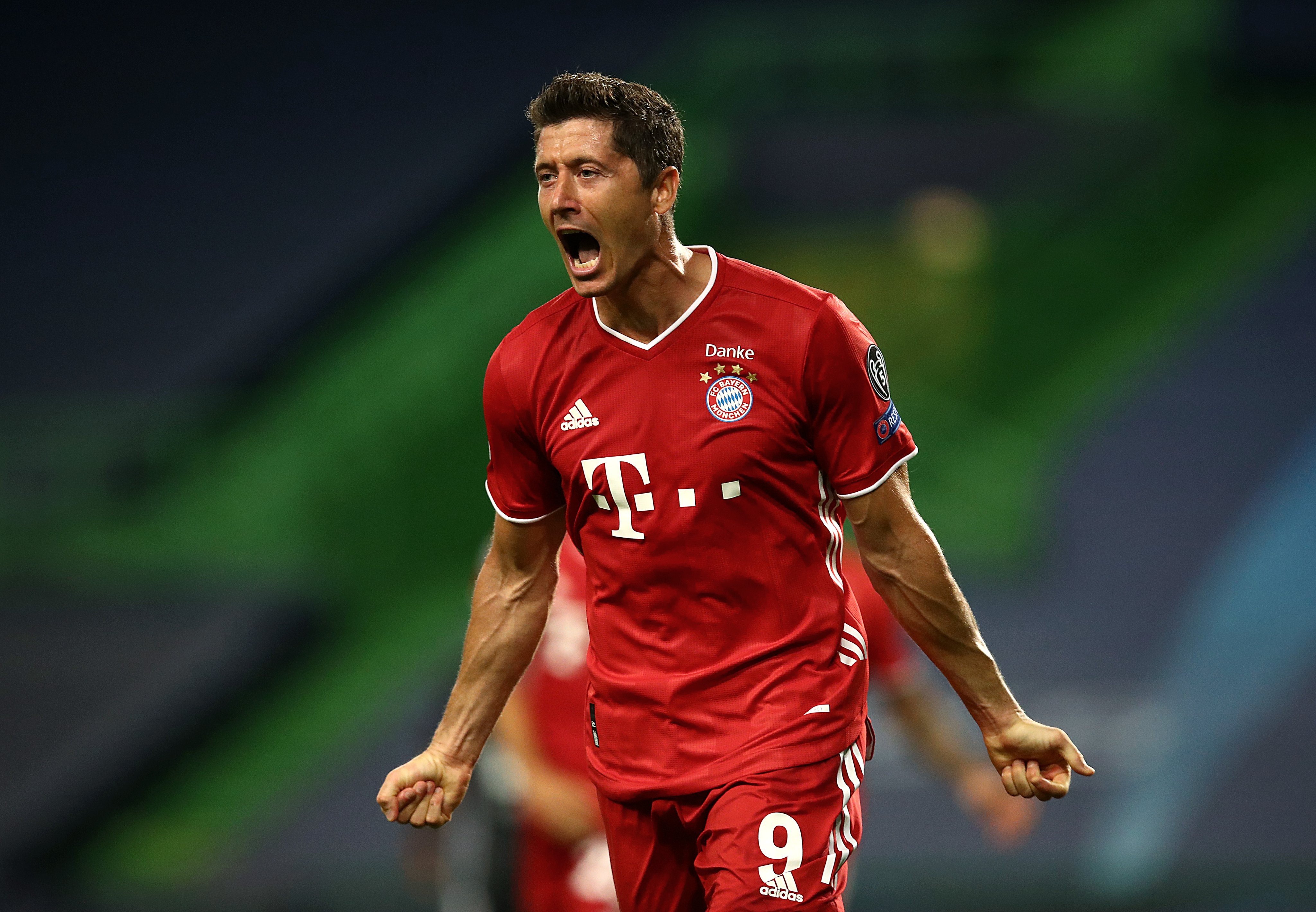 搞笑视频：足坛五大舞蹈排名，第一名猜猜看这是谁？