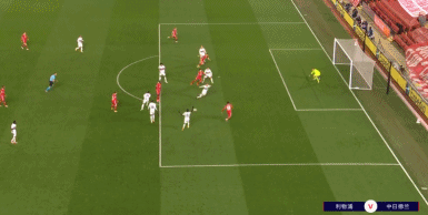 这队的前场连接太顺畅